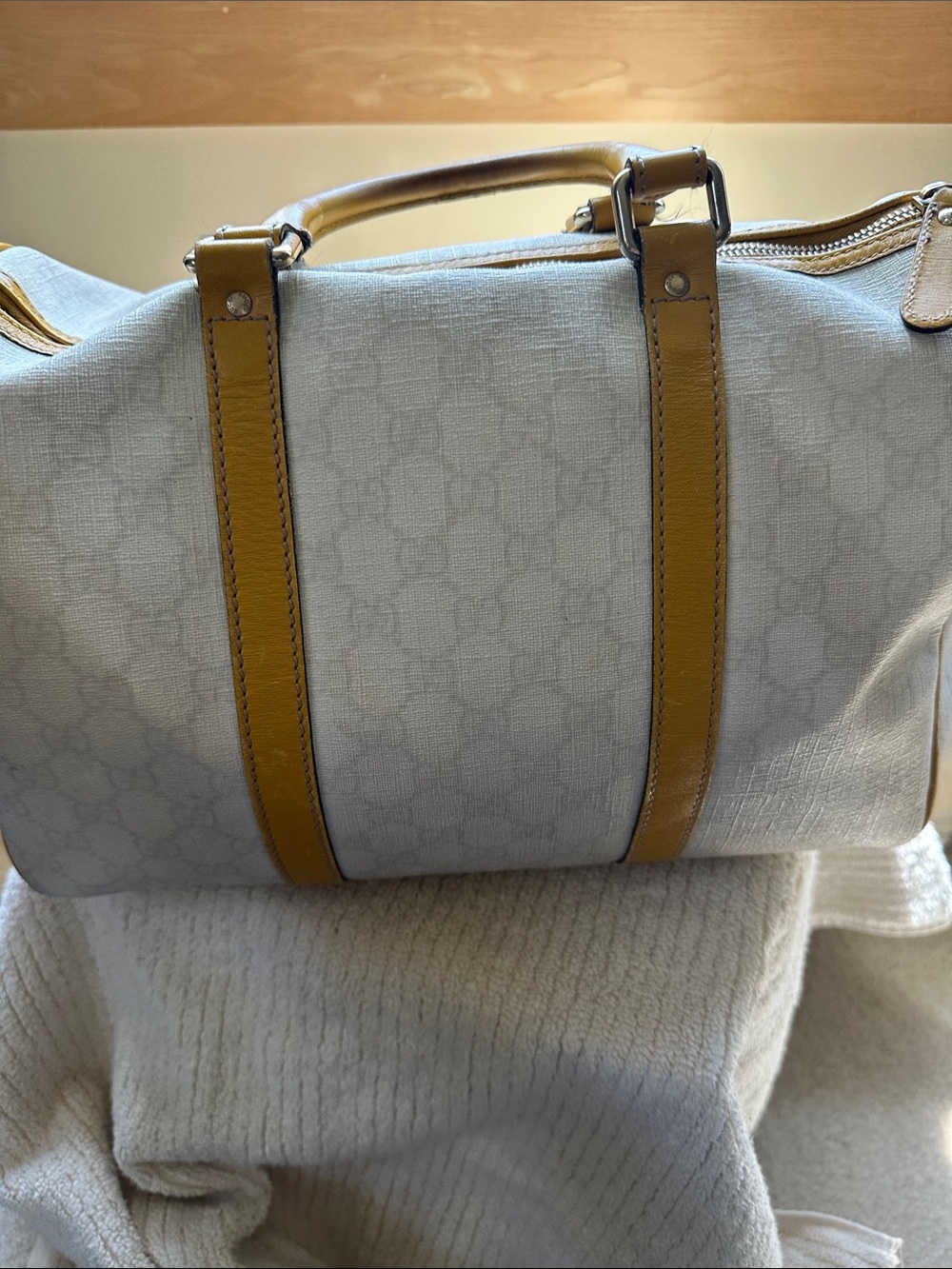 Gucci - Picture 4 of 9
